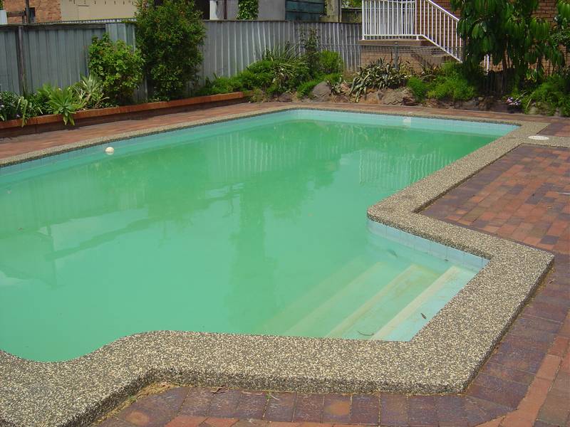 An architectually and private built home Picture 2