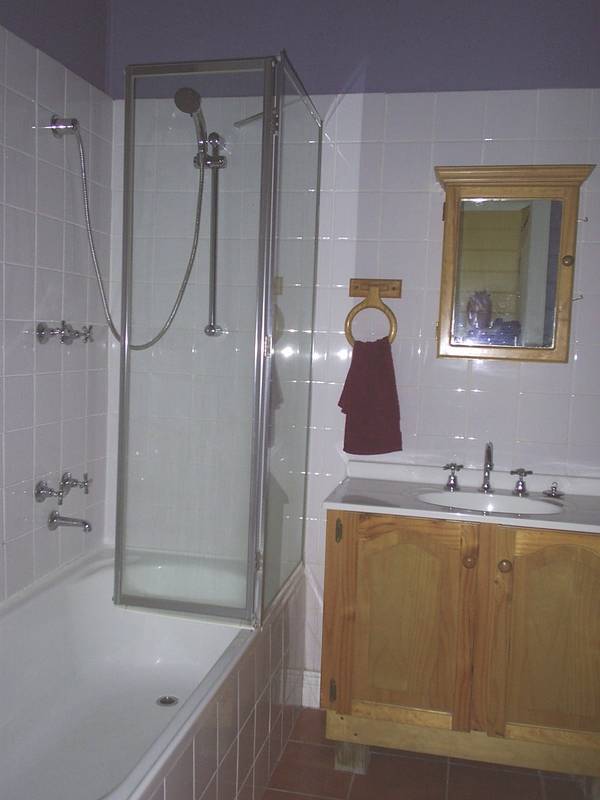 **Application Approved** LOVELY FAMILY HOME WITH GREAT FEATURES Picture 3