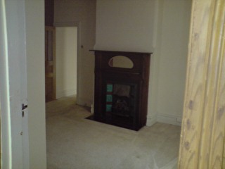 ** APPLICATION APPROVED** Prime Location Picture 3