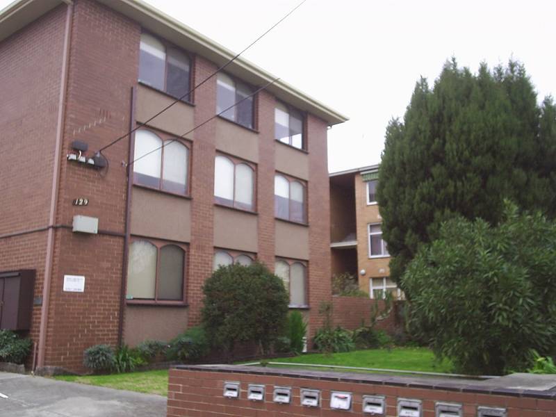 Bright and Cosy Picture 1