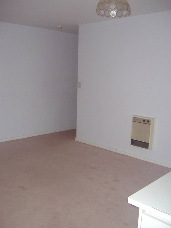 Ground Floor Apartment - Close to Maribyrnong River Picture 3