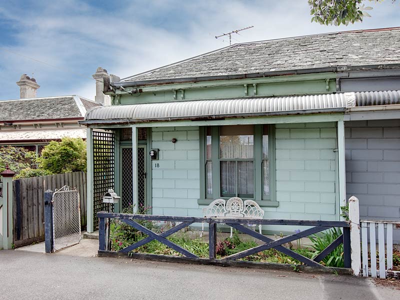 A Lick and a Promise Picture 1