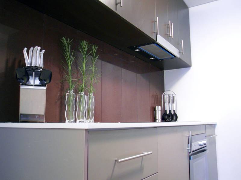 SOLD BY PROPERTY STUDIO Picture 3