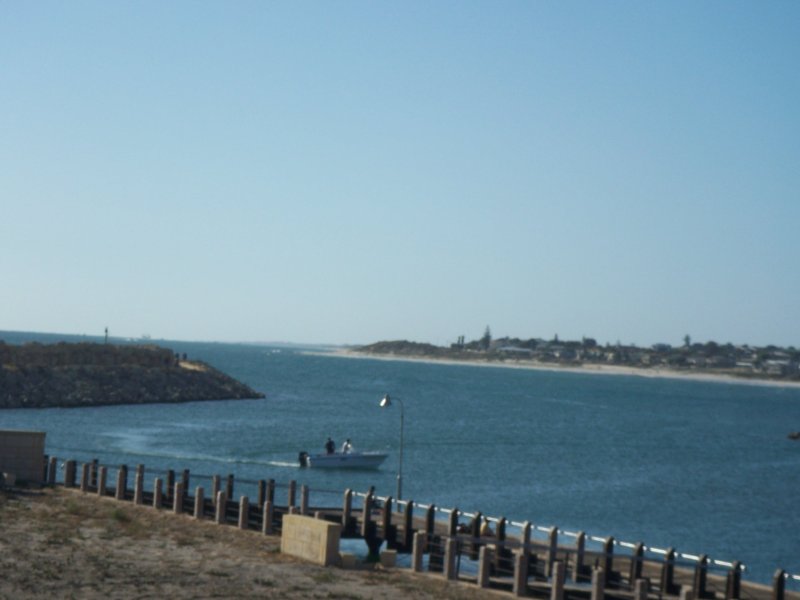 INCREDIBLE VIEWS - Waterfront Exclusive Block Picture 1