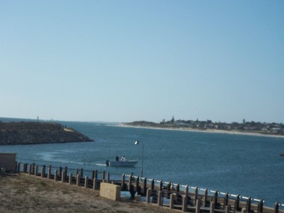 INCREDIBLE VIEWS - Waterfront Exclusive Block Picture INCREDIBLE VIEWS - Waterfront Exclusive Block Picture