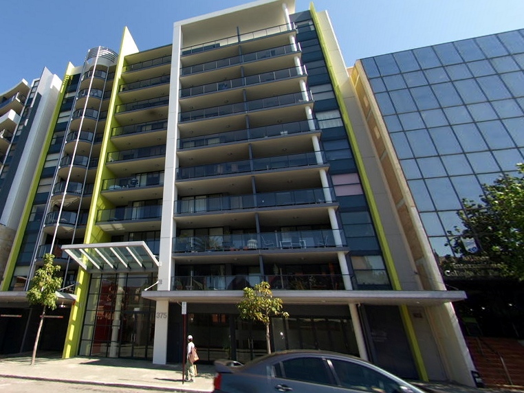 SOLD BY PROPERTY STUDIO Picture 1