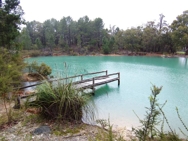 BEAUTIFUL LIFESTYLE PROPERTY Picture 1