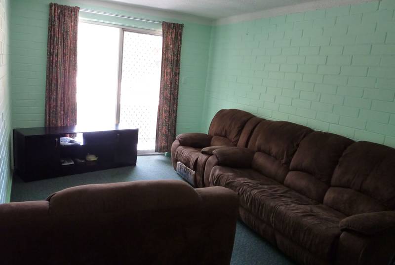 Near City
- Recently Redecorated, Fully Furnished 2 Bedroom Picture 2