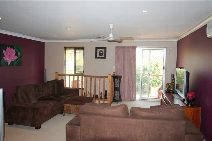 Keen Price and Keen Sellers Picture 3