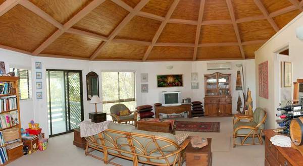 Unique, Charming & Views! Picture 1