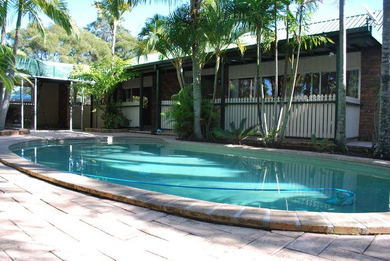 Character Home, Prestige Area! Picture 1