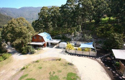 Acreage Diamond Picture