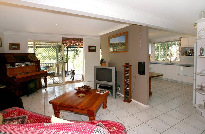 Acreage Diamond Picture 2