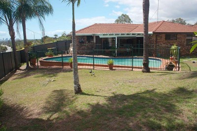 Summer Fun and Outdoor Lliving! Picture