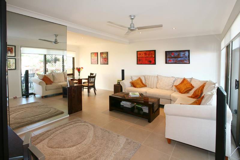 High On Style! Picture 1