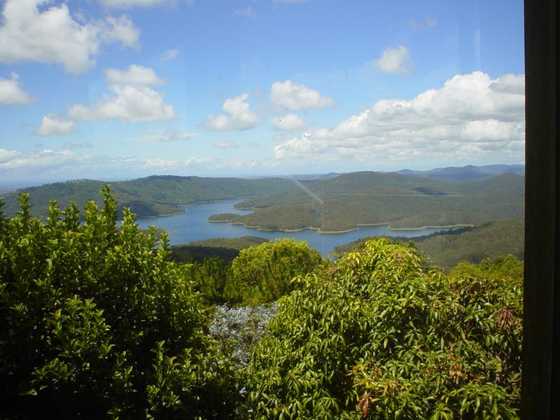 Unique Home With Dam Views Picture 1