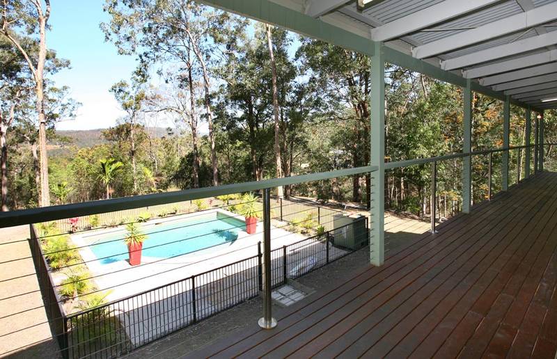 Secluded Acreage Hideaway Picture 1