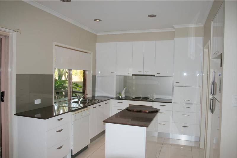 Secure Family Entertainer Picture 2