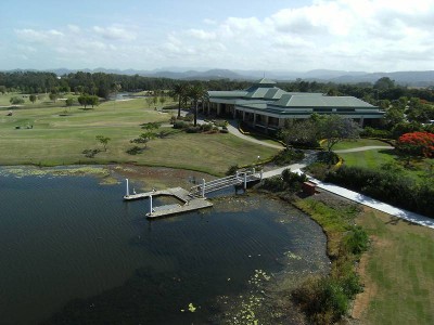 Prestige Golf Course Living Picture