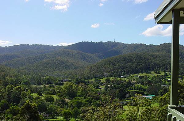 A Hideout in the Hills Picture 1