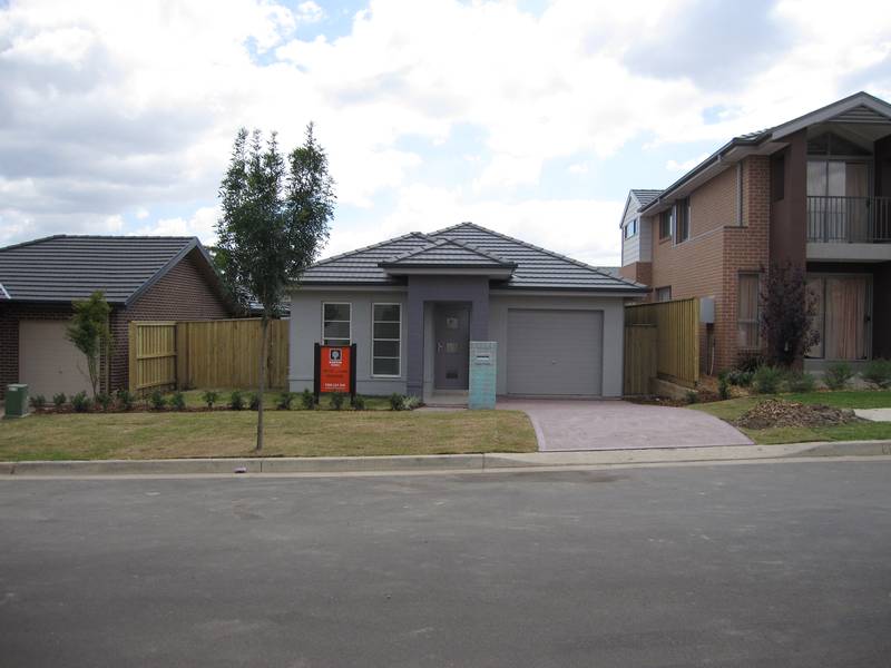 BRAND NEW HOUSE & LAND Picture 2