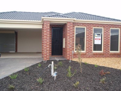 Brand New 4 Bedroom Home Picture