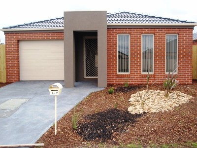 BRAND NEW
- 3Bedrooms plus Study, 2Bathrooms INSPECT SATURDAY 10:45am Picture