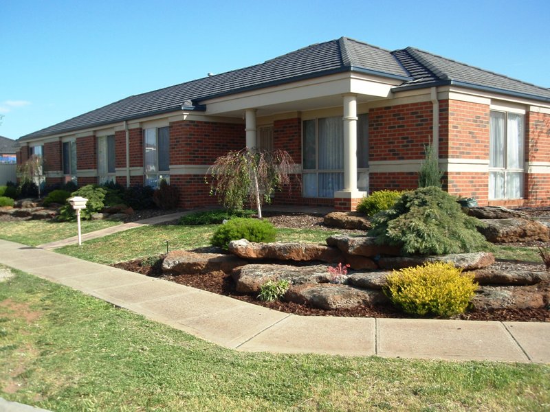 WOW.... WHAT A HOUSE!!! Picture 1