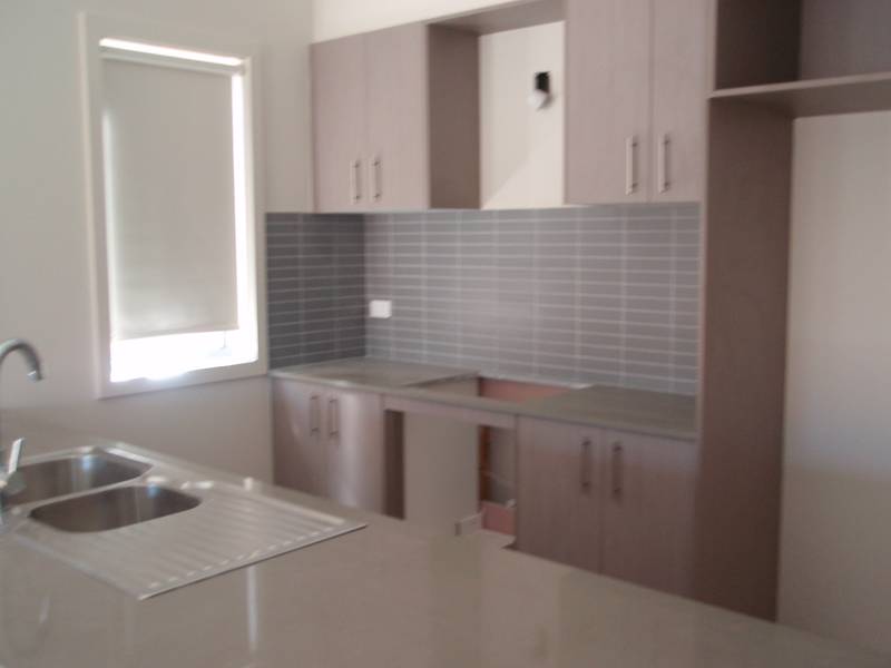 Brand New - 4 Bedroom OPEN FOR INSPECTION THURSDAY AT 5pm Picture 2