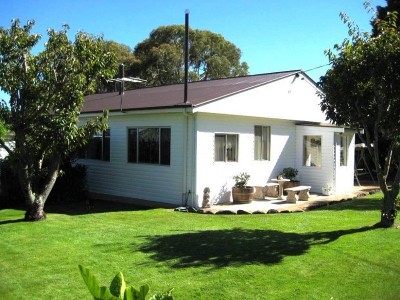 A Touch Of Country In Town Picture