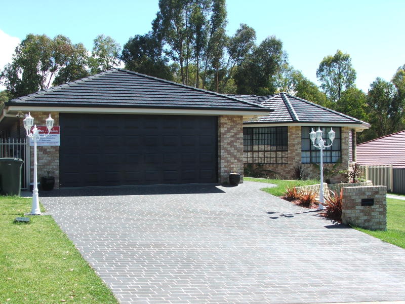 Elevated North Hill Location Picture 1