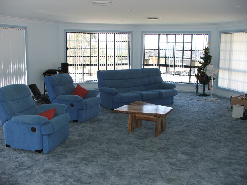 Elevated North Hill Location Picture 2