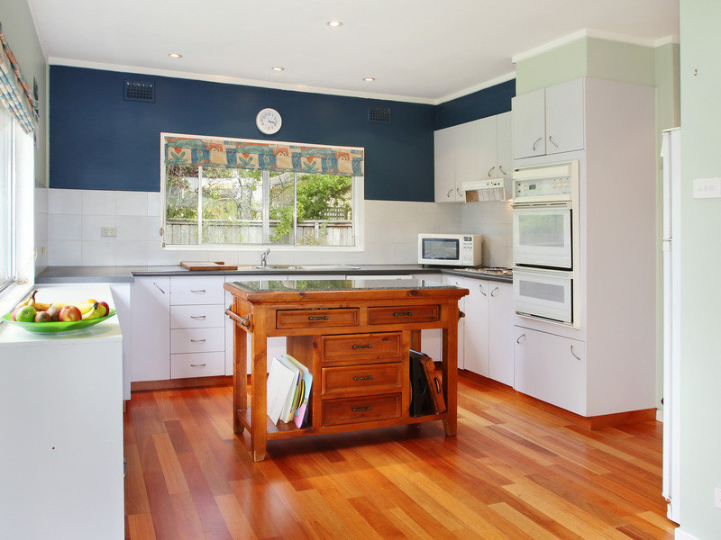 SpaciousGuyra Living Picture 2