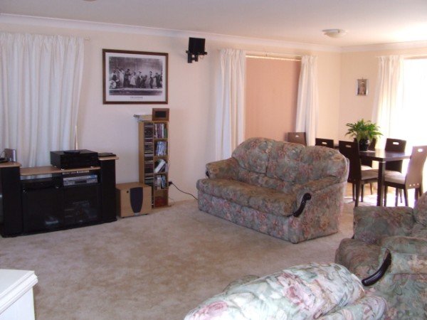 Size, Style & Position Picture 3