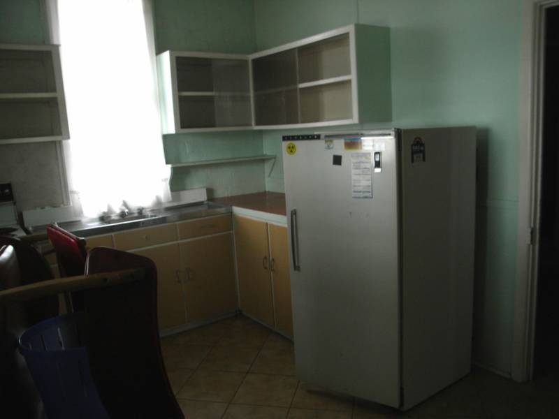 In the centre of town Picture 2