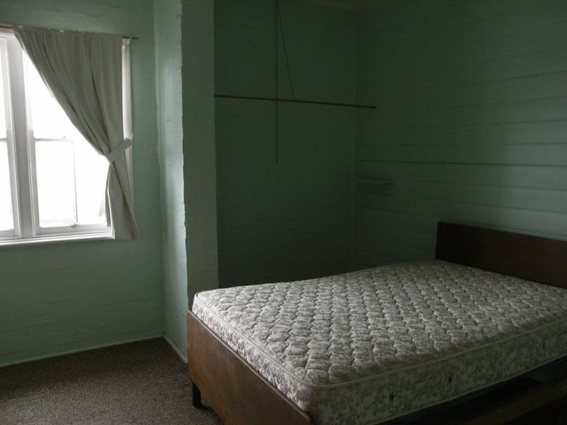 In the centre of town Picture 3