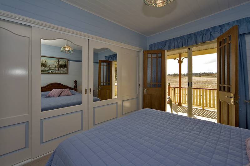 Stunning Kelly's Plains Lifestyle Picture 3