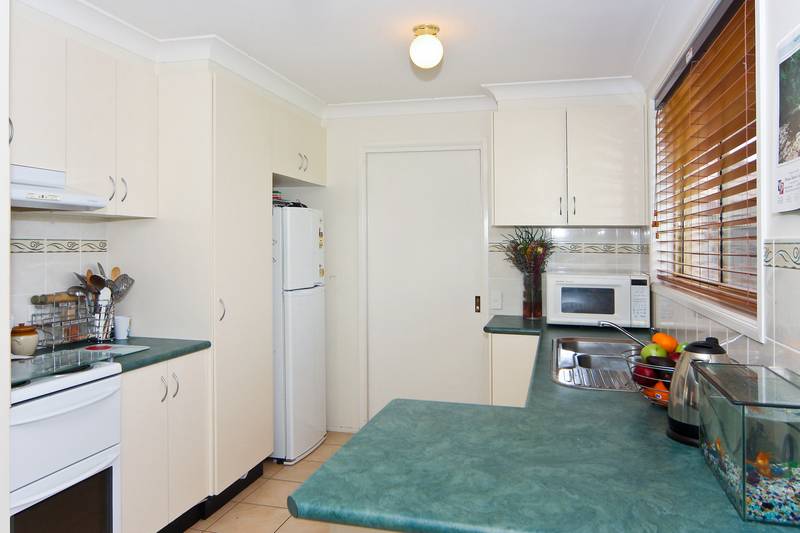 Only Five Years Old - Suit First Home Buyers or Investor Picture 2