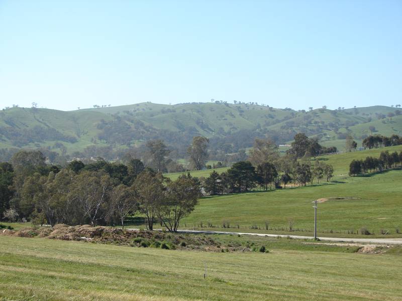 Take advantage of the $29,000 house & Land grant today. Picture 3