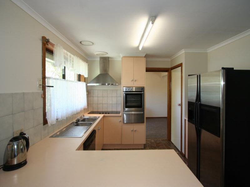 Quiet treed location! Picture 3