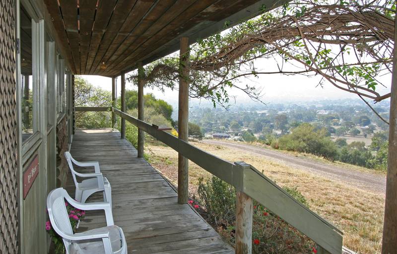 Under Instructions from State Trustees Picture 2