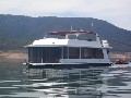 Lake Eildon Houseboat Picture