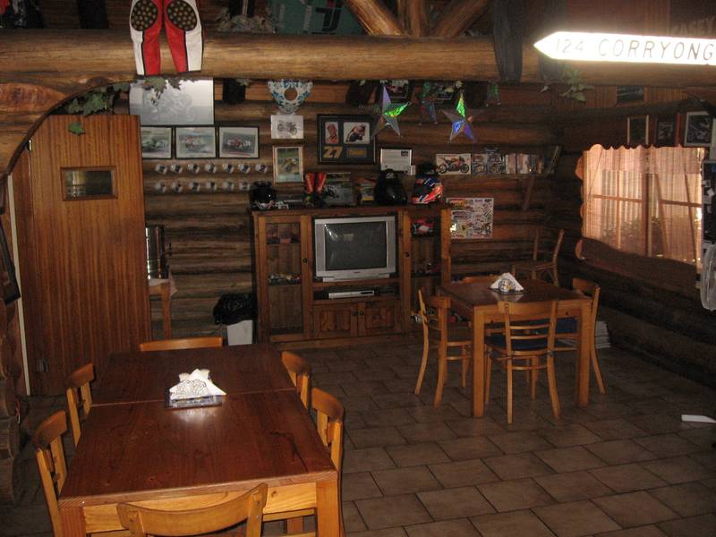 FREEHOLD AND BUSINESS Picture 2