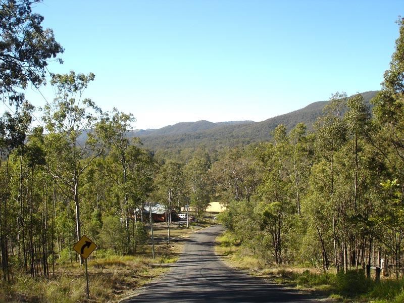 BARGAIN ACREAGE WITH VIEWS! Picture 1