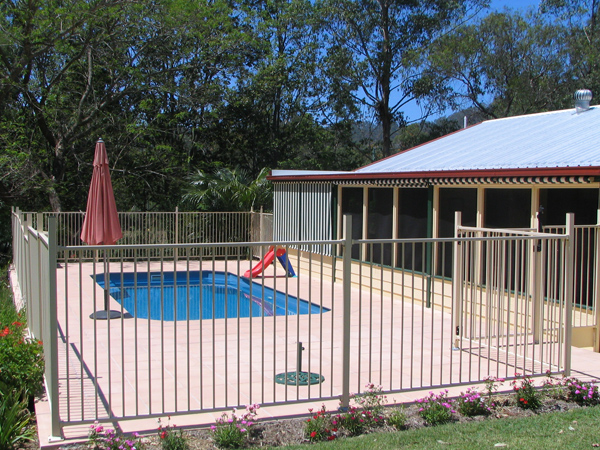 A HIDDEN OASIS Picture 2