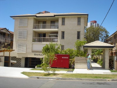 As New Apartment - Walk to everything! Picture