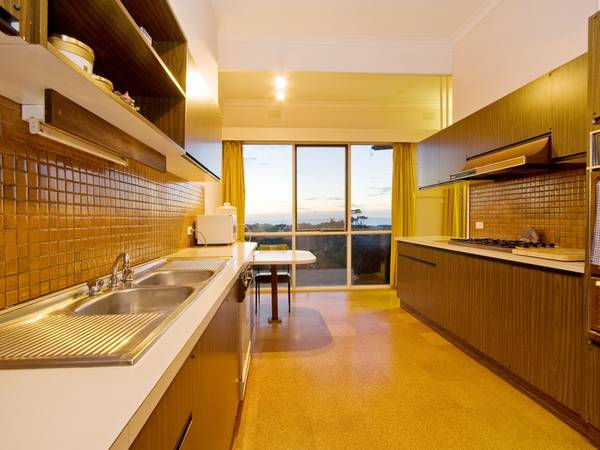 FUTURE DREAM HOUSE DEVELOPMENT SITE IN COVETED BLUE CHIP LOCATION Picture