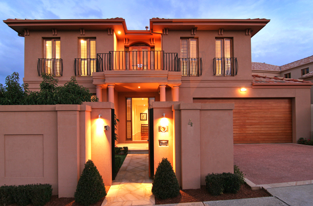 SUPERIOR HOME - CONVENIENT LOCATION Picture 1