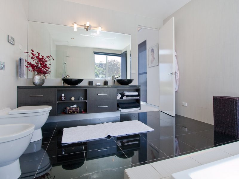 THE PAVILION HOUSE Picture 3