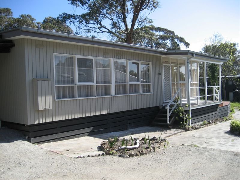 Beachside residence Picture 3